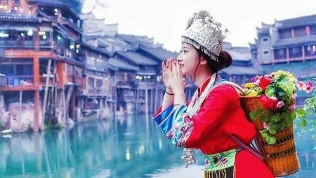 凤凰古城